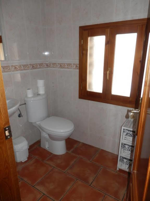 Hostal El Portalico Linares de Mora Bagian luar foto