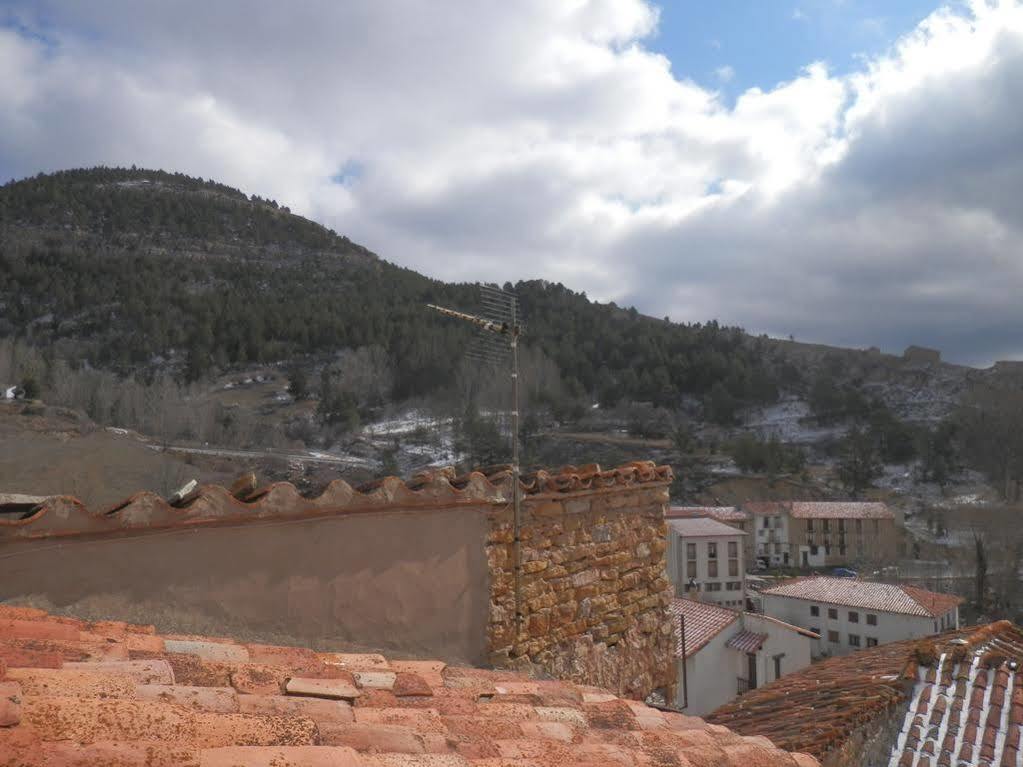 Hostal El Portalico Linares de Mora Bagian luar foto